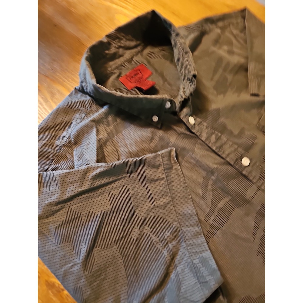 The Foundry Supply Co Shirt Mens 2XL Green Short Sleeve Button Up Geometric Camo